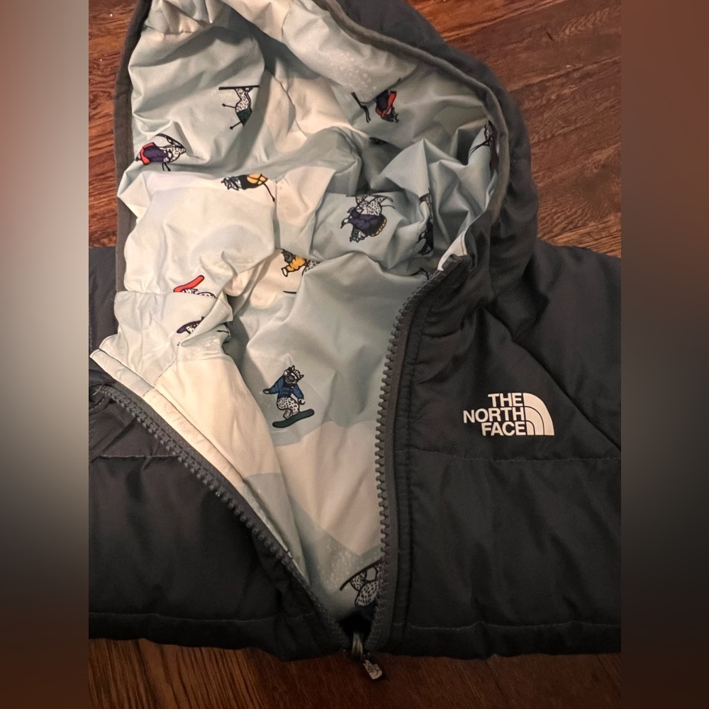 North Face reversible winter jacket size 4